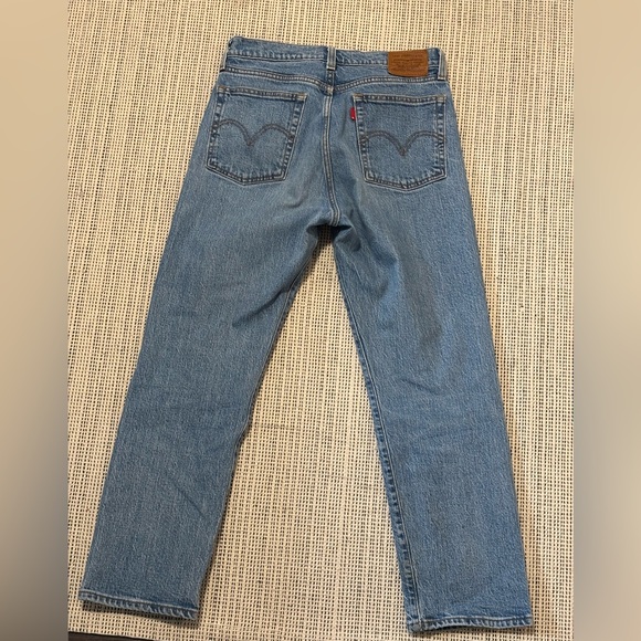 Levis wedgie straight jeans - Picture 2 of 2